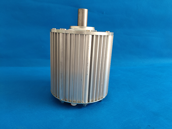 L型-2KW直軸永磁發(fā)電機(jī)