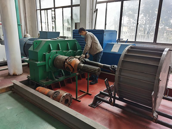 200KW永磁發(fā)電機(jī)