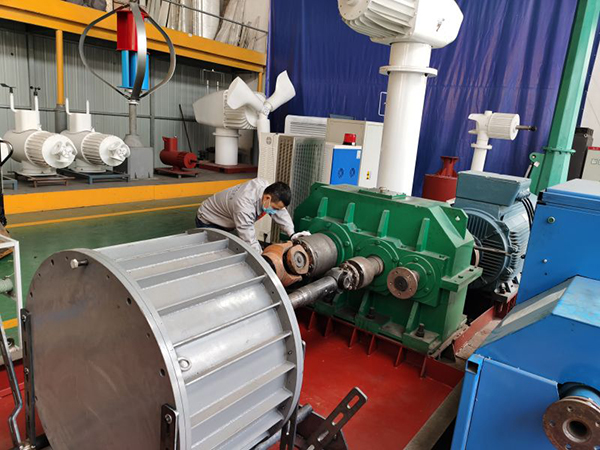 200KW永磁發(fā)電機(jī)