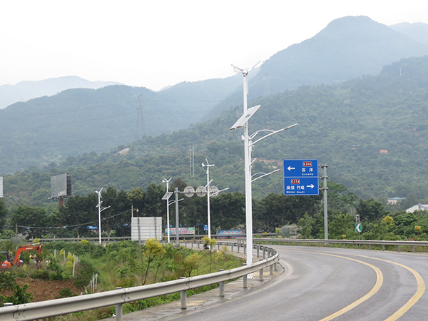 M3風光互補路燈