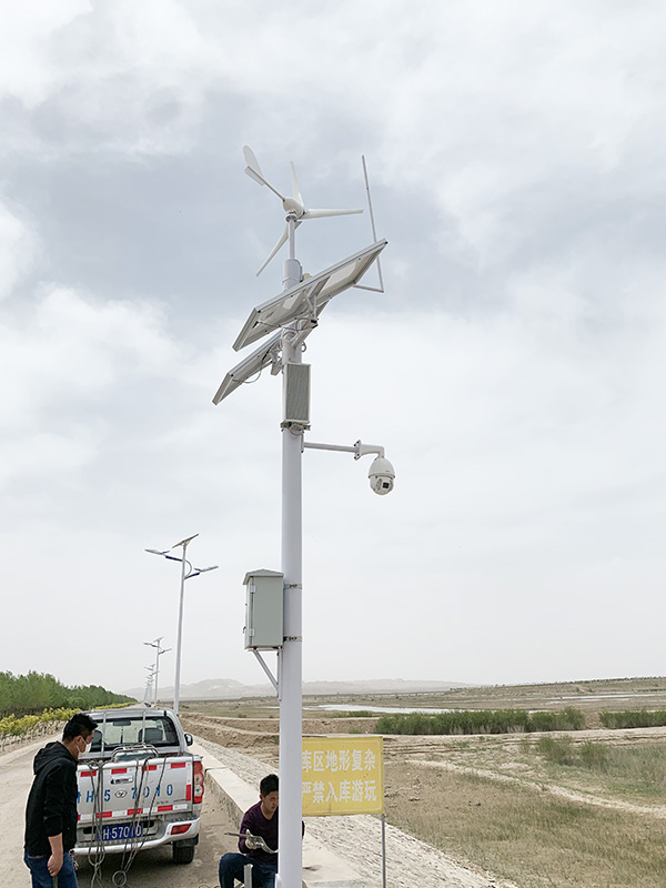 甘肅武威風光互補監控