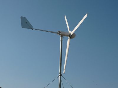 小型風力發電機幾級風能轉動