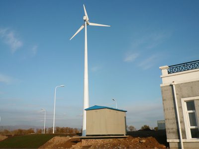 風力發電機轉得那么慢，真能發電嗎？