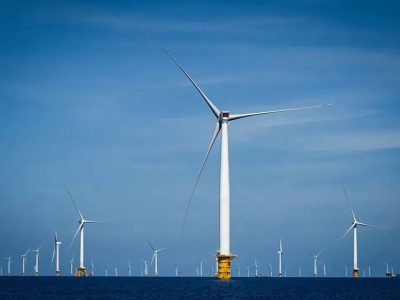 為什么風力發電機的扇葉都很窄？